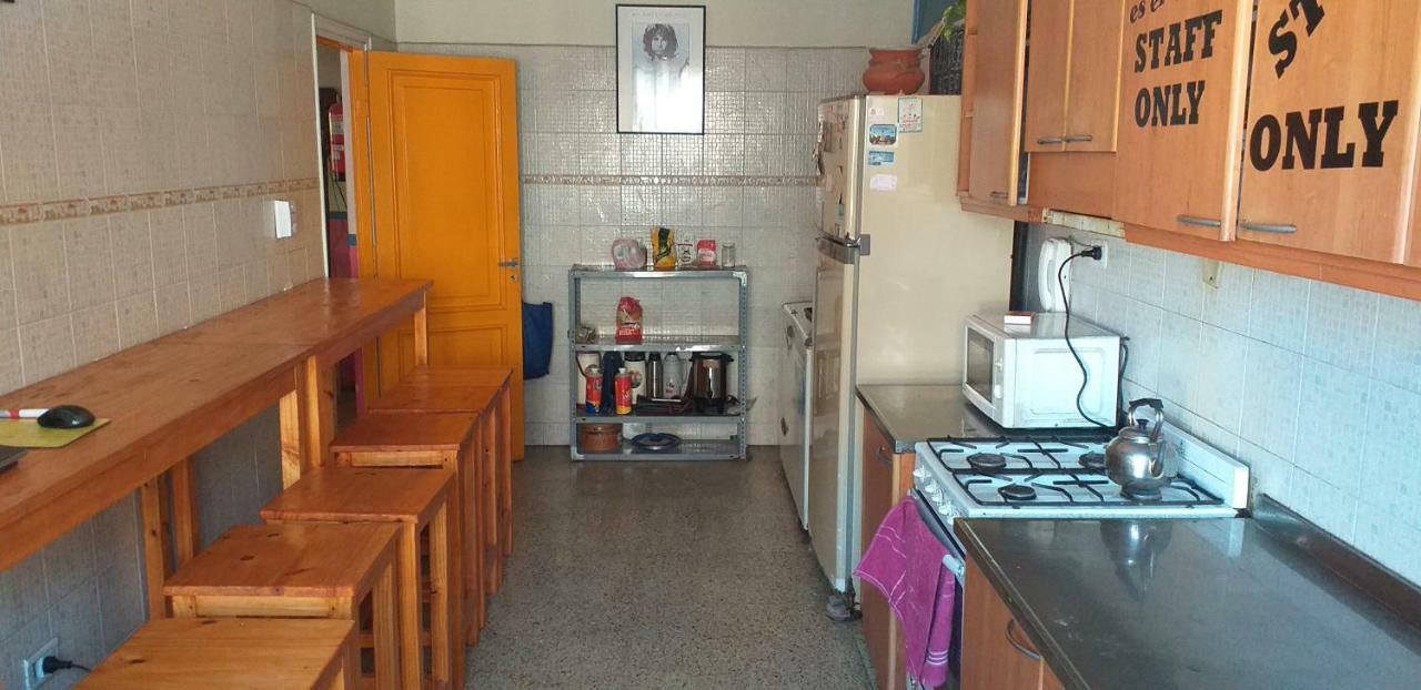 La Covacha Youth Hostel Hostel